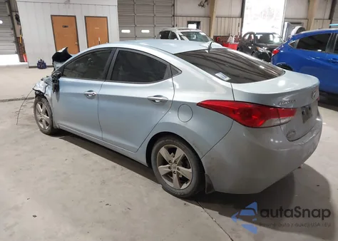 2013 Hyundai Elantra Gls/Limited z USA, uszkodzony, nr VIN KMHDH4AEXDU522799